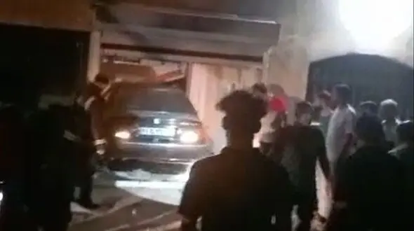 دختر 14 ساله تبریزی با خودرو وارد پارکینگ یک خانه شد! + فیلم