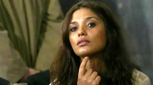 مرگ مرموز زن شاهد در دادگاه برلوسکونی / او شاهد اعمال شیطانی بود+عکس