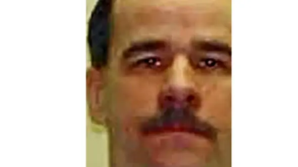 خودکشی قاتل در زندان / این مرد نامزدش را کشته بود+عکس