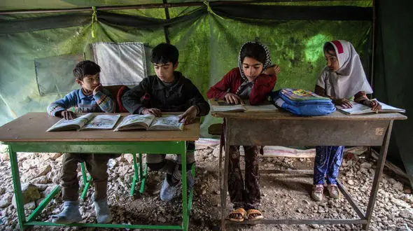 مدرسه آنلاین ، چشم اندازی دست نیافتنی / جا به جایی اعتبارات، آموزش در تمام کشور را قابل دسترس می کند