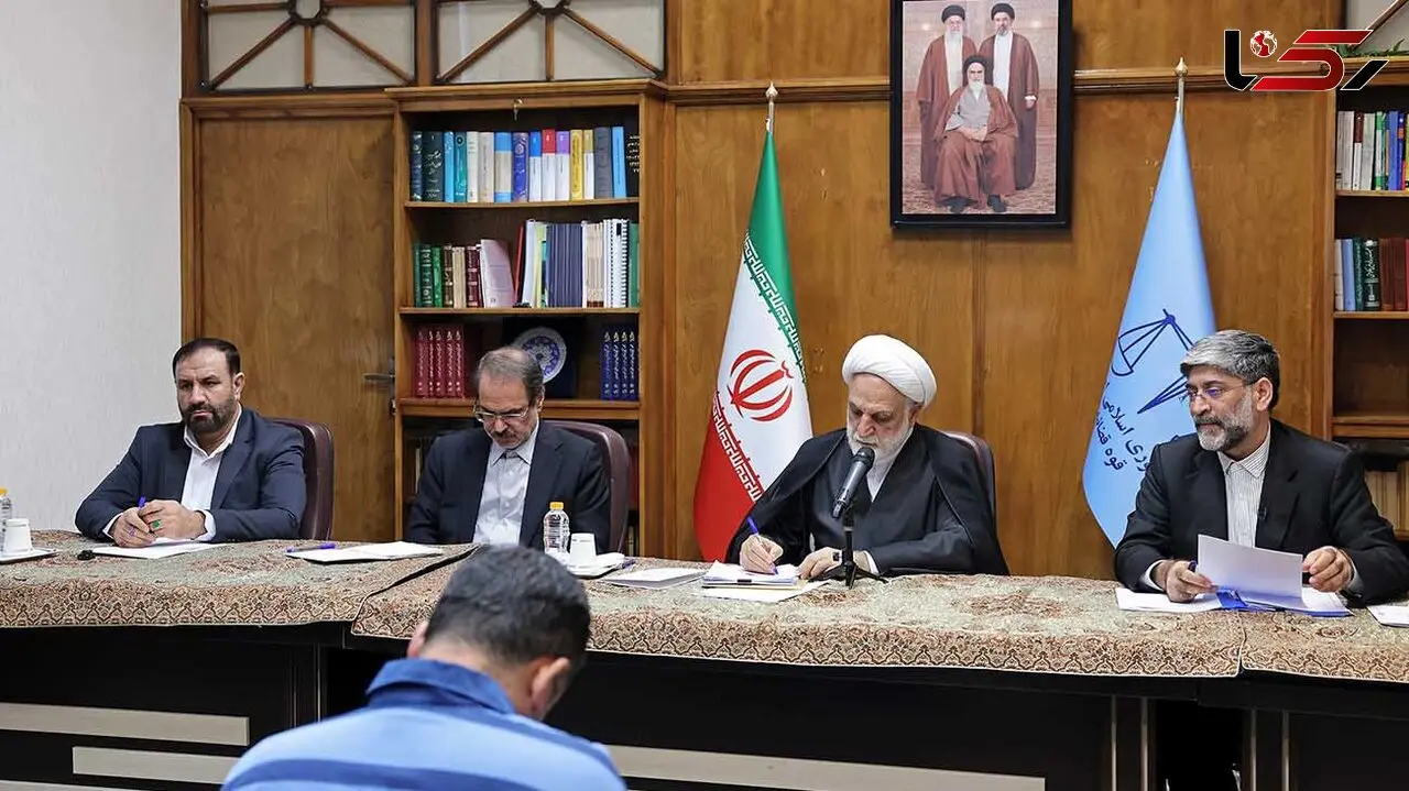 بازنشسته یک دستگاه فرهنگی شرکت تراستی راه انداخت / شکایت 7بانک کشور، از گروه تراستی + فیلم