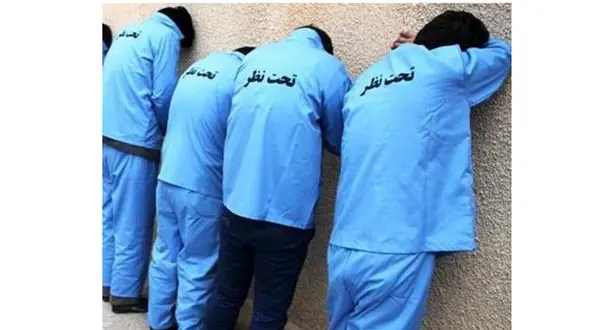 شلیک 4 مرد مرموز به پلیس در شمال تهران / مردان نقابدار قمه هم داشتند + عکس