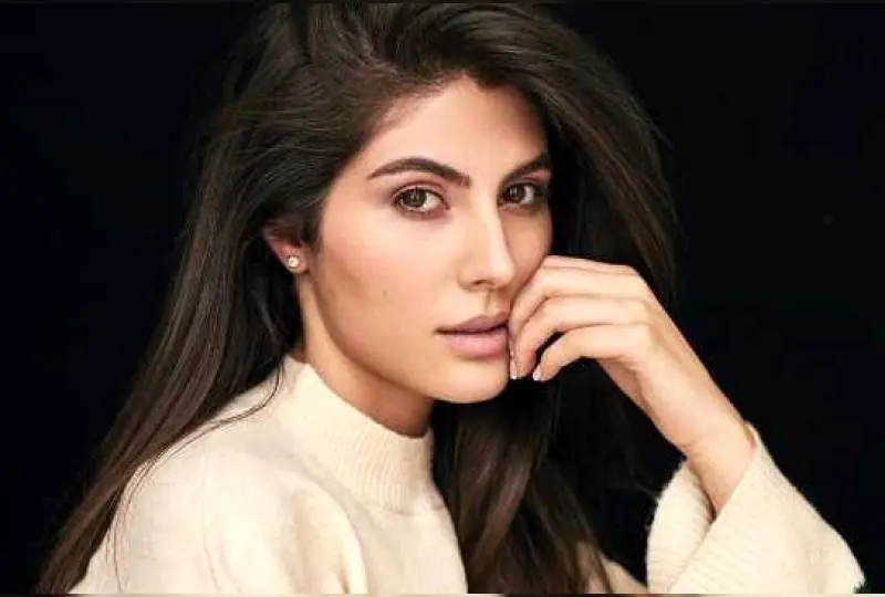 الناز نوروزی