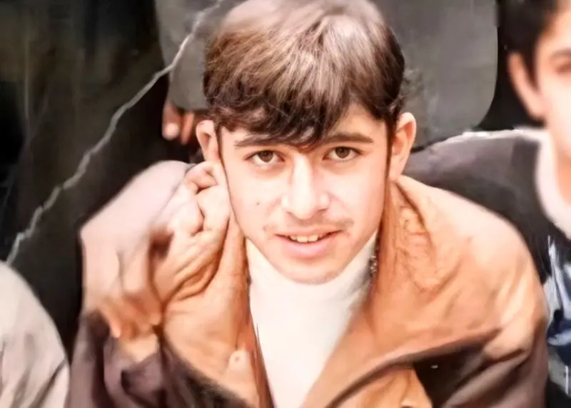 نوجوانی کاظم سیاحی