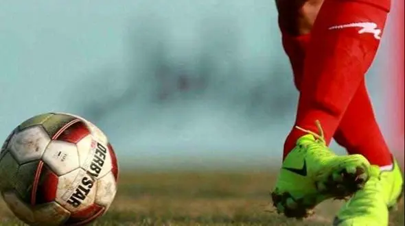 لغو مسابقات فوتبال استان تهران به دلیل آلودگی هوا