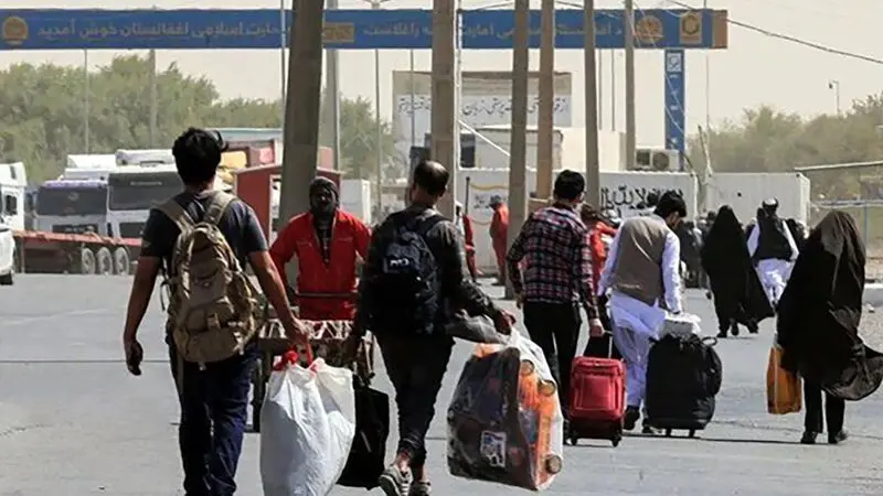 خروج روزانه بین ۲۵۰۰ تا ۳۰۰۰ نفر از اتباع افغانستانی