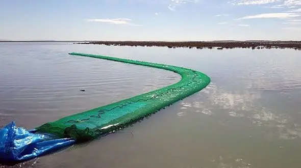 عکس حیرت آور از قاچاق گازوئیل در خلیج فارس / مشک ماری چیست؟ 