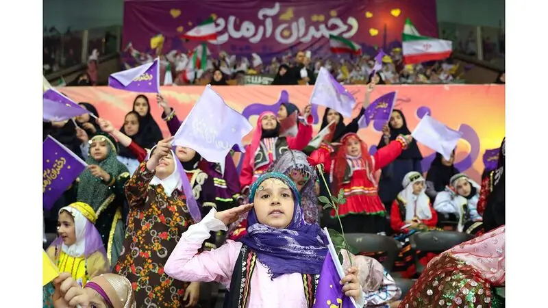 آیت الله سید ابراهیم رئیسی صبح امروز چهارشنبه در آیین گرامیداشت روز دختر و « جشن دختران آرمانی » که در مجموعه 12 هزار نفری آزادی برگزار شد