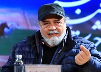 محمدرضا شریفی نیا: بازیگرانی که به جشنواره فجر نیامدند از سر ترس نبود/ تصور من این بود امسال در جشنواره شمع روشن شود و فاتحه خوانده شود