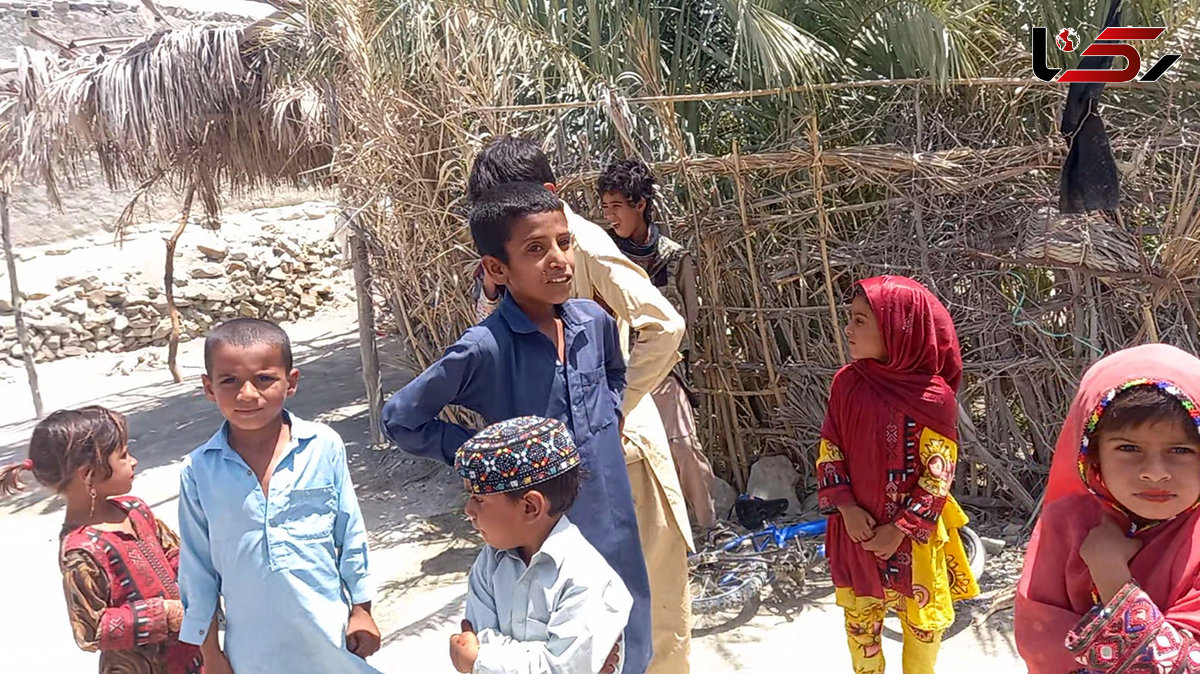  لوله کشی آب روستای شیرآباد در سیستان و بلوچستان، لنگ 30 میلیون تومان مانده است / حتی برای غسل جنازه هم آب نداشتند! + فیلم 