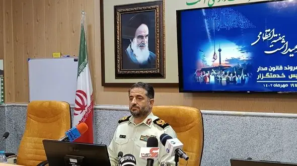 برخورد پلیس با مجرمان سخت خواهد بود/ پاسخگویی و مطالبه گری وظیفه پلیس