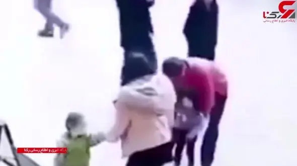 ربودن دختر خردسال در مقابل چشمان مادر شجاع ! +فیلم