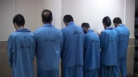 کشف یک میلیارد اموال دزدی از مخفیگاه باند سارقان نقاب دار 