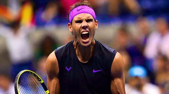 ببینید /  حرکت تماشایی رافائل نادال در مسابقات گرند اسلم ملبورن + فیلم