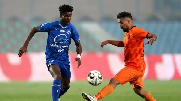 اندونگ دعوا کرد و یک بازی کنار رفت!