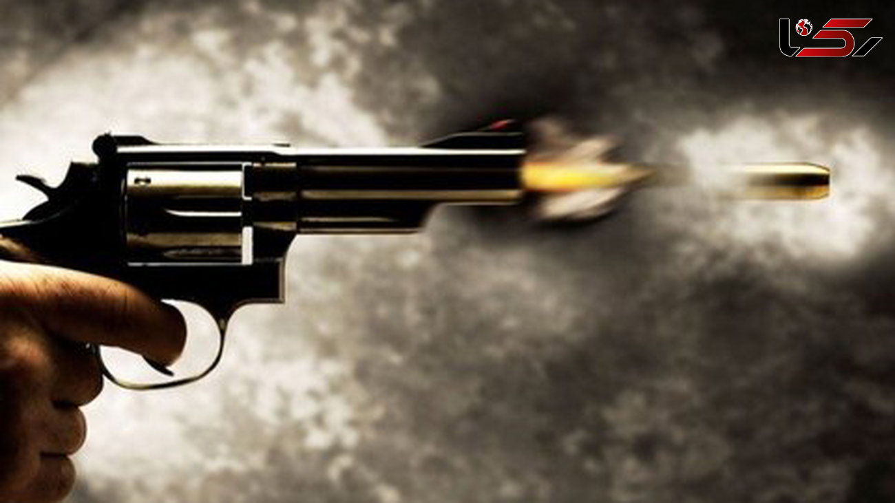 فیلم لحظه هولناک شلیک مرد قزوینی به صورت همسرش با تفنگ در خیابان + جزییات