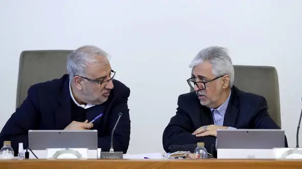 اولین حضور وزیر ورزش در جلسه هیئت دولت امروز پس از حادثه سقوط بالگرد