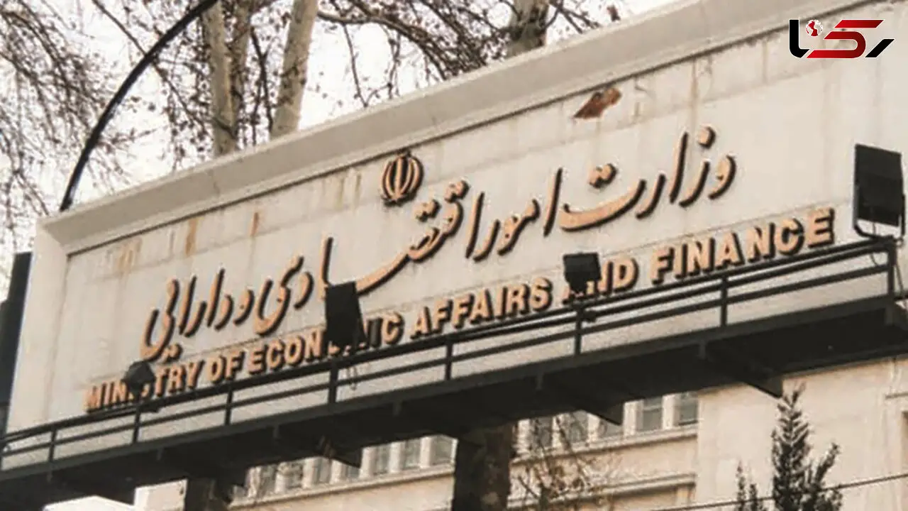 ۱۳۷۱ شکایت از صدور غیرحضوری مجوزهای کسب و کار