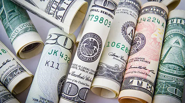 قیمت دلار و قیمت یورو امروز چهارشنبه 15 اردیبهشت + جدول