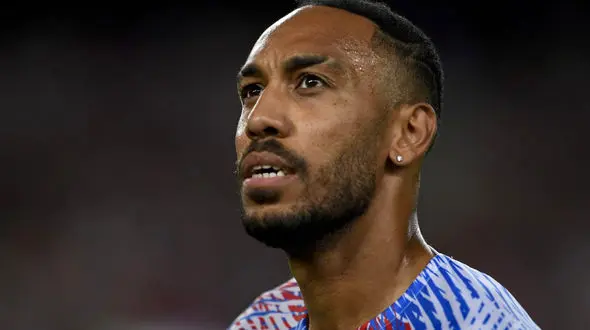 سرقت مسلحانه از خانه فوتبالیست سرشناس پس از بازی بارسلونا