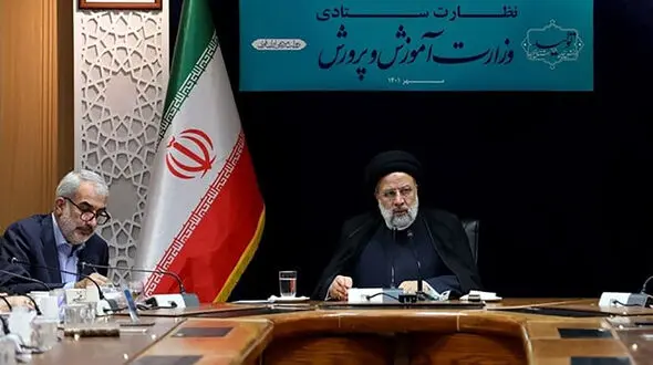 با راه اندازی اردوهای «راهیان پیشرفت» پیشرفت‌ها و دستاوردهای کشور را به نوجوانان نشان دهید