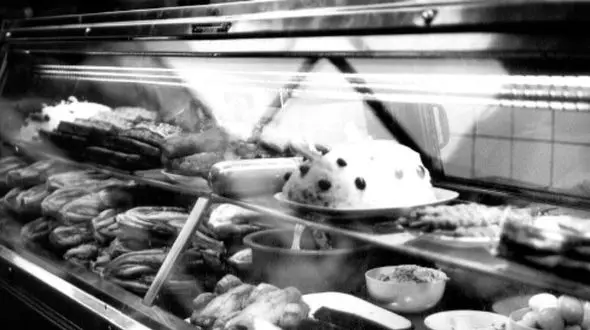 قیمت ساندویچ در تجریش و شوش در 50 سال گذشته چقدر بود؟