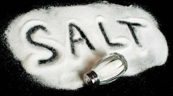 دفع نمک زائد از بدن با یک سبزی پر خاصیت