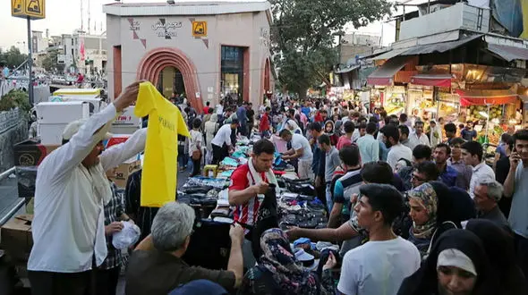 اجاره دستفروشی هم نجومی شد ؛ هر موزائیک تا ۳۰ میلیون تومان !