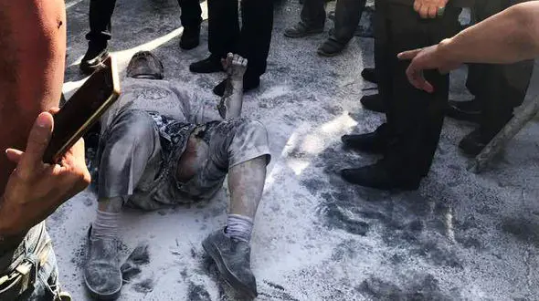 ناگفته های این مرد از خودسوزی برادرش جلوی شهرداری تهران! + عکس
