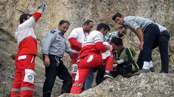 سقوط یک زوج کوهنورد دزفولی از ارتفاعات کینو/ یک نفر جان باخت