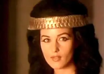 عکس / زلیخای سریال آمریکایی «یوسف» در ۷۹ سالگی / باز هم زلیخای ایرانی با بازی کتایون زیاحی زیباتره ...