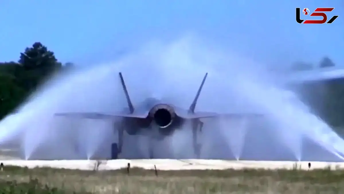 شستشوی جت‌های جنگی با ربات‌ها؛ رازهایی که باید بدانید