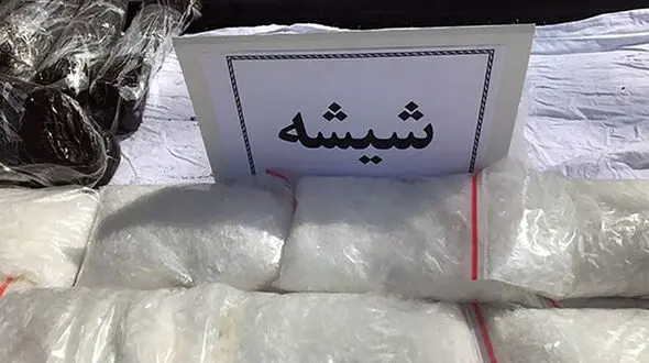 کشف 43 کیلو شیشه جاسازی شده در تریلی / در بزرگراه آزادگان صورت گرفت