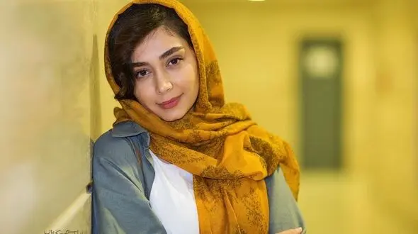 تیپ صاف و ساده «دیبا زاهدی» 