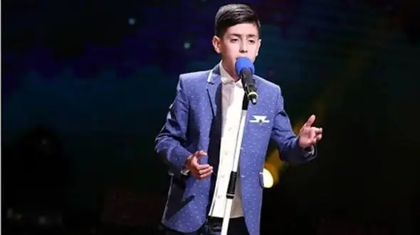 آواز باشکوه مجید معظمی با این آهنگی که تو عصر جدید خوند قشنگ زد رو دست محسن یگانه