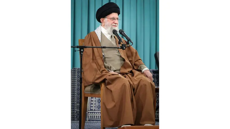 رهبر معظم انقلاب اسلامی در دیدار مسئولان نظام، سفرای کشورهای اسلامی و جمعی از قشرهای مختلف مردم