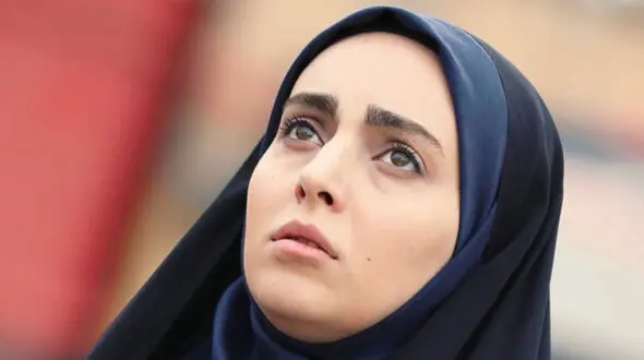 بدپوشی و بدحجابی مهشید جوادی با لباس های عجیب و غریبش ! + عکس های جنجالی