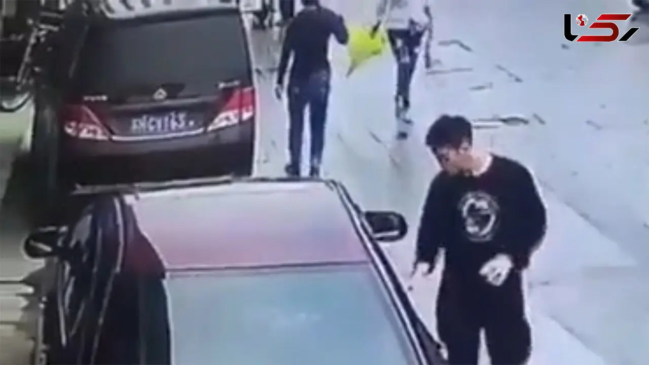 فیلم شگرد حیرت‌انگیز دزد برای سرقت از یک خودرو!