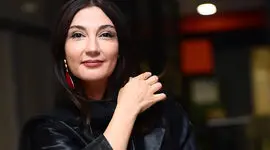 فیلم / واکنش حدیث میرامینی به سختگیری های تلویزیون : نمیتونم وسط عزاداری نگران افتادن شالم باشه