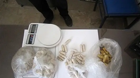 کشف هروئین از معده مردی در سیرجان