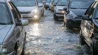 بارش باران در شمیرانات به تعدادی خودرو خسارت زد
