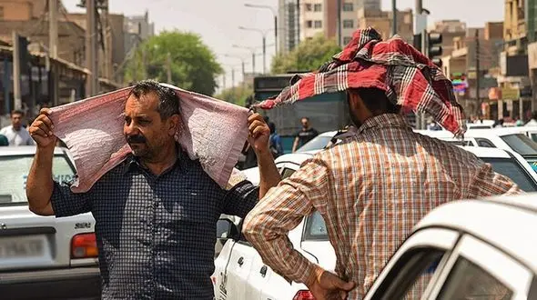 تعطیلی سراسری در ایران به خاطر گرمای هوا یعنی فقر غذایی دور نیست / گرمایش زمین خطر جدی که دولتمردان جدی نمی گیرند