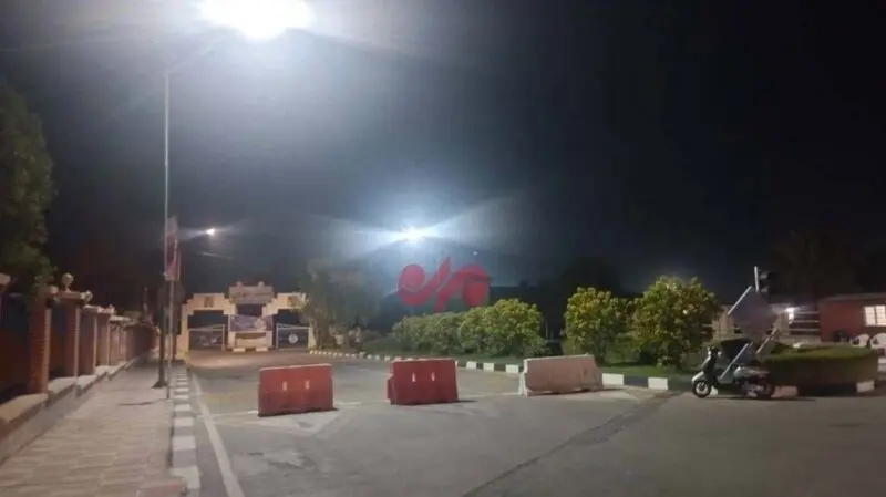 8560957_370