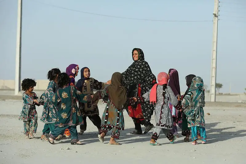 بازی عمو زنجیرباف‌ الناز شاکردوست با ظاهر و پوششی متفاوت