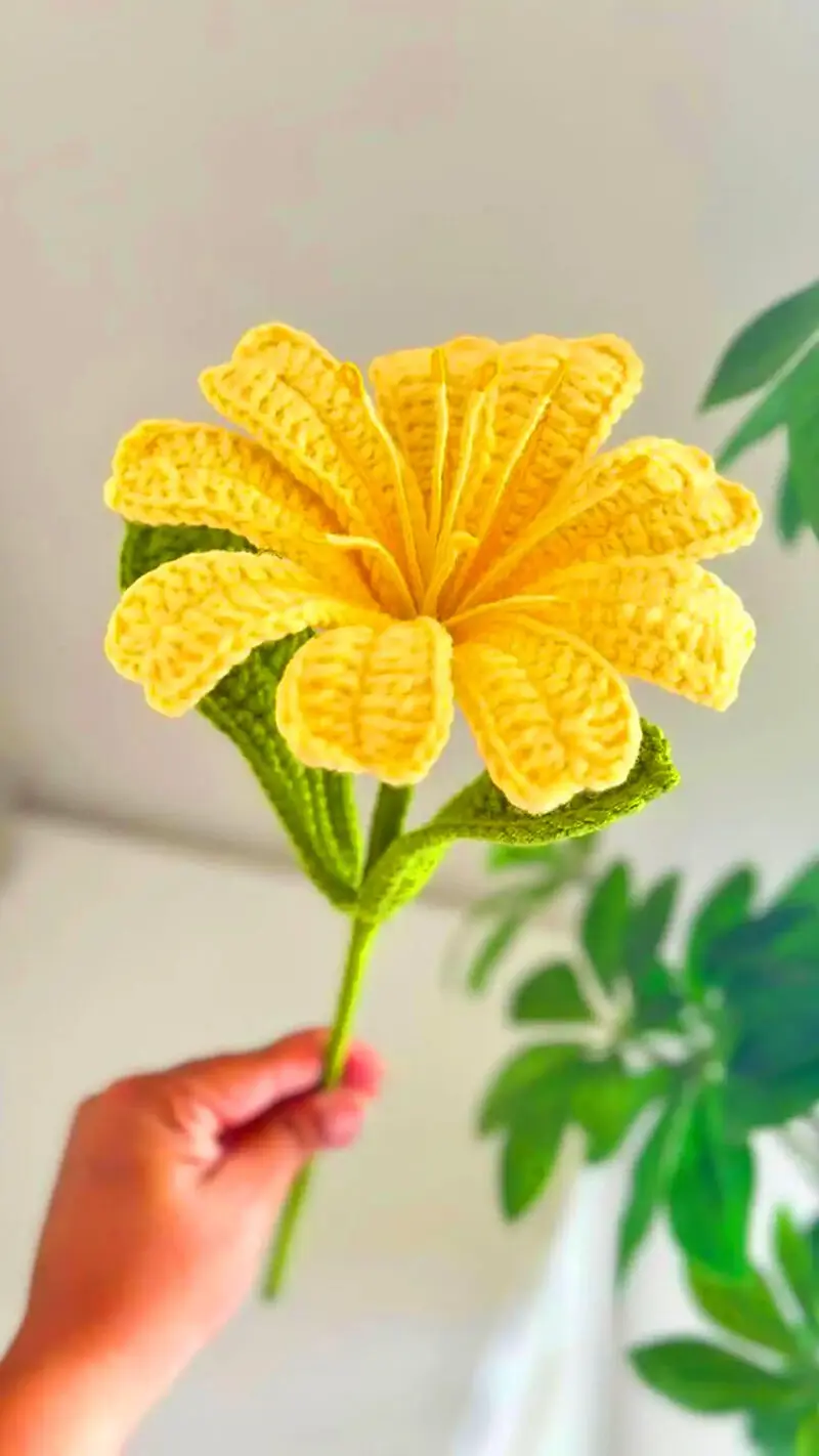عکس دسته گل تزئینی بافتنی