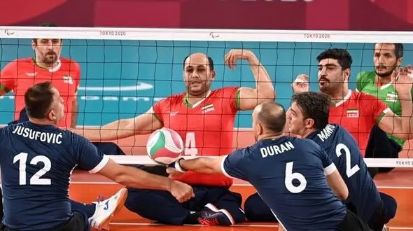 علیپوریان: قهرمان شدیم اما هیچ کسی به استقبال ما نیامد! / آیا جزو ما تیم دیگری برای ایران در پارالمپیک به مدال رسیده است ؟