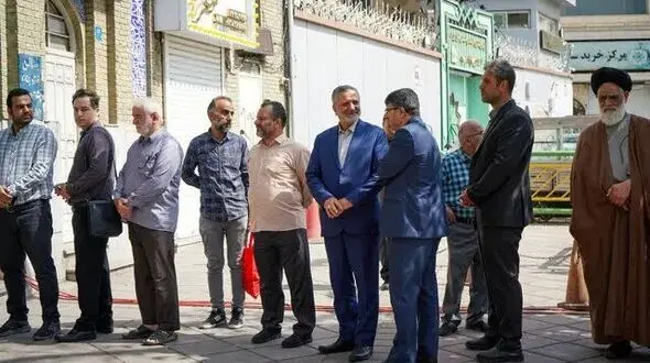 وزیر کار در مسجدالنبی  رای داد 
