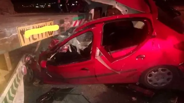 تصادف مرگبار پژو با کامیون در پاکدشت