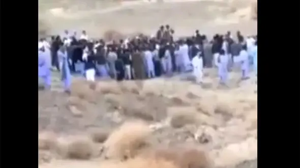 ببینید / لحظه پیدا شدن پیکر مولوی شهید عبدالواحدریگی + فیلم