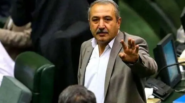 صف مرغ از صف انتخابات مجلس طولانی‌تر خواهد شد/ افتضاحی که وزارت جهاد و صمت به بار آورده است